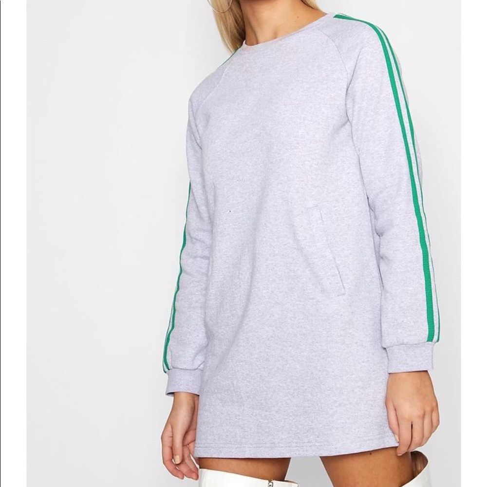 Sweatshirt dress